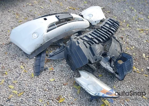 2014 Nissan Versa Note Sv из США, поврежденный, VIN 3N1CE2CPXEL397474